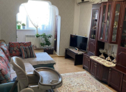 Satılır 3 otaqlı 90 m2 köhnə tikili Avtovağzal m.