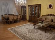 Satılır 4 otaqlı 175 m2 yeni tikili Həzi Aslanov m.