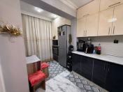 Satılır 3 otaqlı 80 m2 köhnə tikili 4 mkr