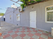 Satılır 4 otaqlı 8 m2 həyət evi Novxanı