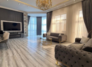 Satılır 5 otaqlı 325 m2 yeni tikili 7 mkr