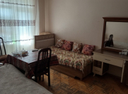 Satılır 3 otaqlı 80 m2 köhnə tikili Xalqlar Dostluğu m.