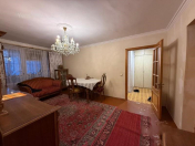 Satılır 2 otaqlı 50 m2 köhnə tikili İnşaatçılar m.