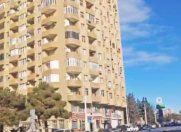 Satılır 4 otaqlı 180 m2 yeni tikili Azadlıq prospekti m.