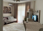 Satılır 2 otaqlı 100 m2 yeni tikili 28 May m.