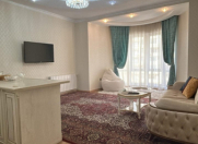 Satılır 2 otaqlı 60 m2 yeni tikili 8 Noyabr m.