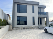 Satılır 4 otaqlı 200 m2 villa Landmark