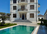 Satılır 9 otaqlı 470 m2 bağ evi Mərdəkan
