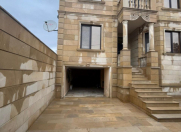 Satılır 6 otaqlı 300 m2 həyət evi Biləcəri