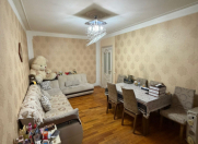 Satılır 2 otaqlı 60 m2 köhnə tikili Qara Qarayev m.