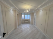 Satılır 4 otaqlı 110 m2 köhnə tikili Xalqlar Dostluğu m.