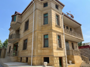 Satılır 8 otaqlı 700 m2 villa Şamaxı