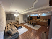 Satılır 3 otaqlı 140 m2 yeni tikili Şah İsmayıl Xətai m.
