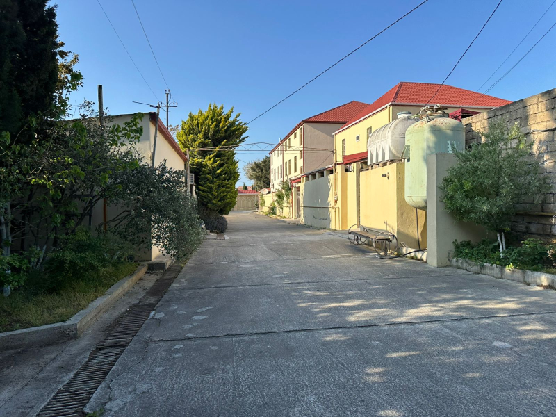 Satılır 6 otaqlı 450 m2 villa Bilgəh