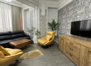 Satılır 3 otaqlı 110 m2 yeni tikili Şah İsmayıl Xətai m.