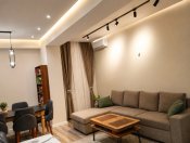 Satılır 2 otaqlı 65 m2 yeni tikili 28 May m.