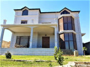Satılır 8 otaqlı 510 m2 villa Novxanı