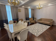 Satılır 3 otaqlı 138 m2 yeni tikili Ağ şəhər