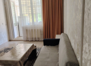 Satılır 2 otaqlı 42 m2 köhnə tikili 3 mkr