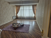 Satılır 2 otaqlı 70 m2 yeni tikili Nəriman Nərimanov m.