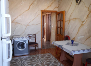 Satılır 2 otaqlı 70 m2 köhnə tikili Yeni Yasamal
