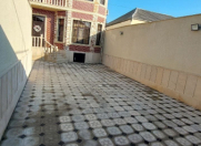 Satılır 6 otaqlı 230 m2 villa Avtovağzal m.