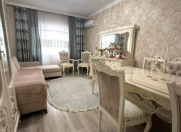 Satılır 2 otaqlı 70 m2 köhnə tikili Xətai r.