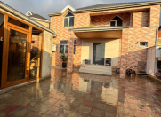 Satılır 5 otaqlı 200 m2 həyət evi Binəqədi r.