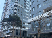 Satılır 3 otaqlı 110 m2 yeni tikili Səbail r.