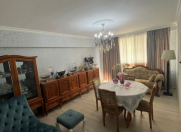 Satılır 3 otaqlı 85.5 m2 köhnə tikili Elmlər Akademiyası m.