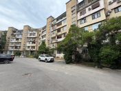 Satılır 3 otaqlı 100 m2 köhnə tikili Xətai r.