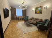 Satılır 4 otaqlı 165 m2 yeni tikili Nəriman Nərimanov m.