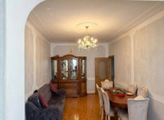Satılır 4 otaqlı 110 m2 köhnə tikili Nəriman Nərimanov m.