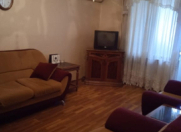 İcarəyə verilir 2 otaqlı 35 m2 köhnə tikili 8 km