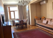 Satılır 3 otaqlı 137 m2 yeni tikili Şah İsmayıl Xətai m.
