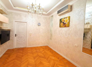 Satılır 3 otaqlı 85.5 m2 köhnə tikili Elmlər Akademiyası m.