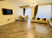 Satılır 4 otaqlı 200 m2 yeni tikili 28 May m.
