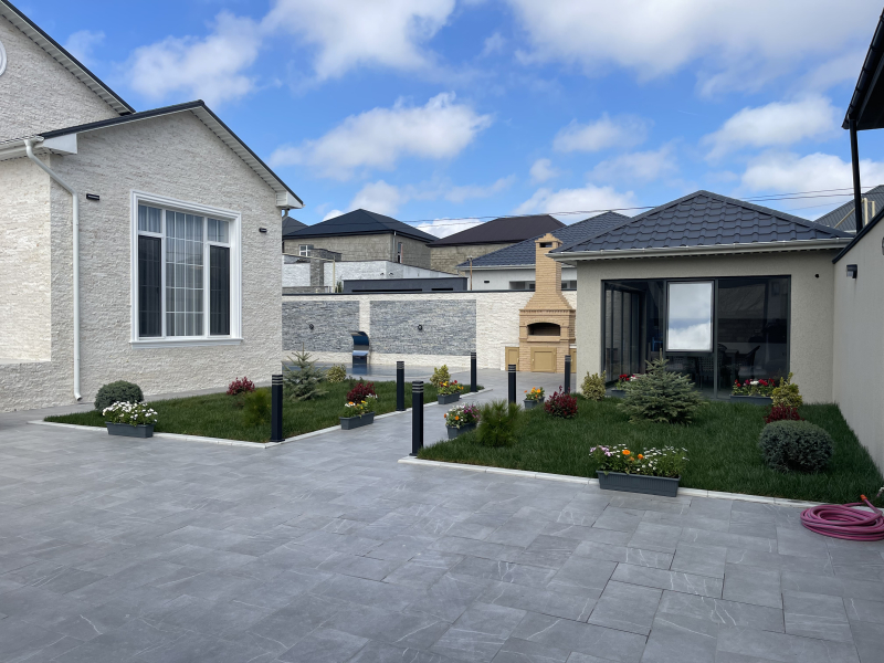 Satılır 5 otaqlı 220 m2 villa Binə