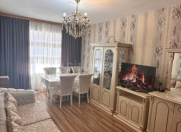 Satılır 2 otaqlı 45 m2 köhnə tikili Əhmədli m.