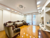 Satılır 4 otaqlı 230 m2 yeni tikili Yasamal r.