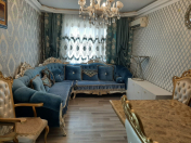 Satılır 2 otaqlı 70 m2 köhnə tikili Əhmədli m.