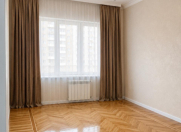 Satılır 4 otaqlı 100 m2 köhnə tikili Əhmədli m.