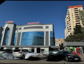 Satılır 4 otaqlı 140 m2 yeni tikili Xalqlar Dostluğu m.