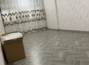 Satılır 3 otaqlı 70 m2 köhnə tikili Qara Qarayev m.