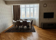 Satılır 3 otaqlı 120 m2 yeni tikili 20 yanvar m.