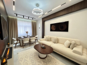 Satılır 3 otaqlı 90 m2 yeni tikili Şah İsmayıl Xətai m.