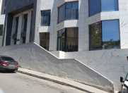 Satılır 7 otaqlı 263 m2 ofis Bayıl