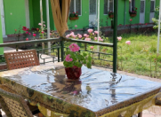 İcarəyə verilir 2 otaqlı 100 m2 bağ evi Quba