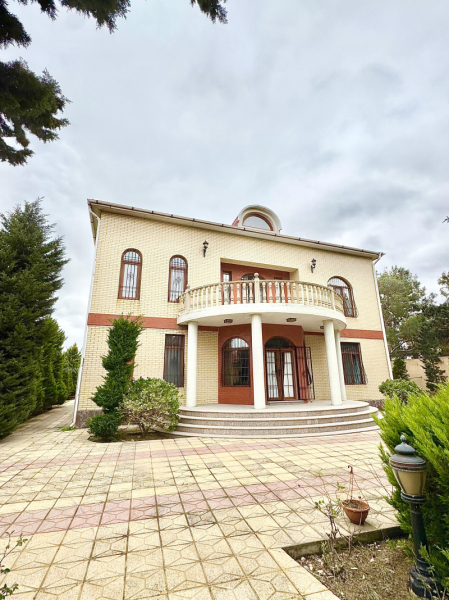 Satılır 6 otaqlı 600 m2 bağ evi Xəzər r.