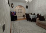 Satılır 3 otaqlı 80 m2 köhnə tikili Həzi Aslanov m.